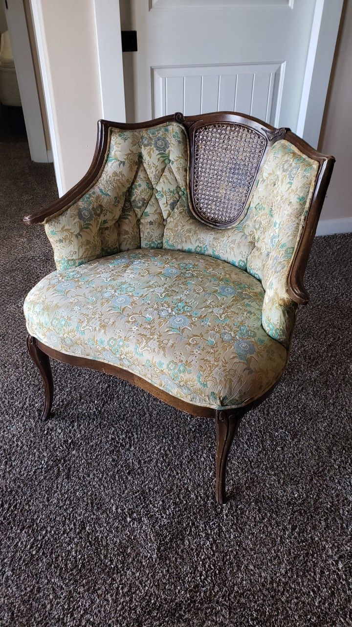 Antique Sitting Chair