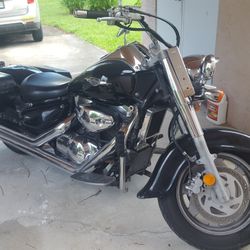 05 Suzuki C90...... Boulevard