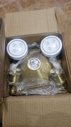 Puck Light Light Fixture 