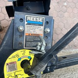 Fifth Wheel Hitch