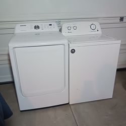Amana Washer And Samsung Gas Dryer Excellent Working Condition