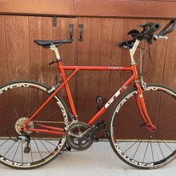 GT Force Road Bike