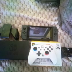 Nintendo Switch 