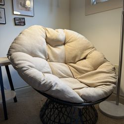 Papasan Chair
