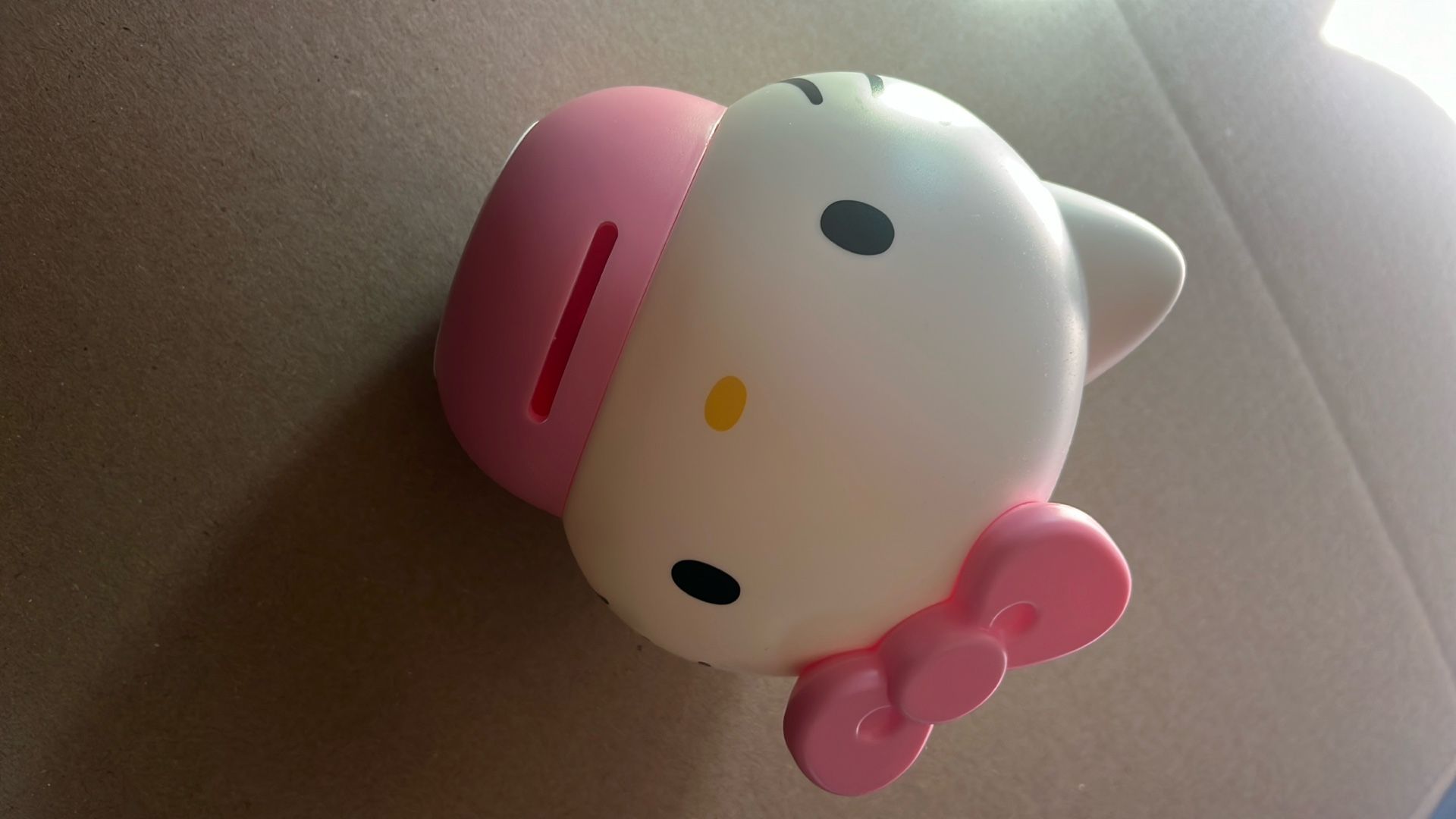 Hello Kitty Bluetooth speaker