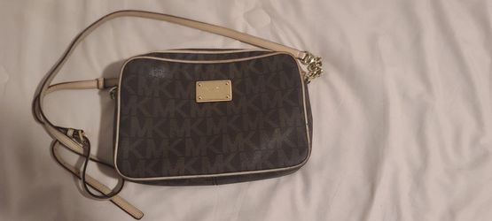 MK cross body purse