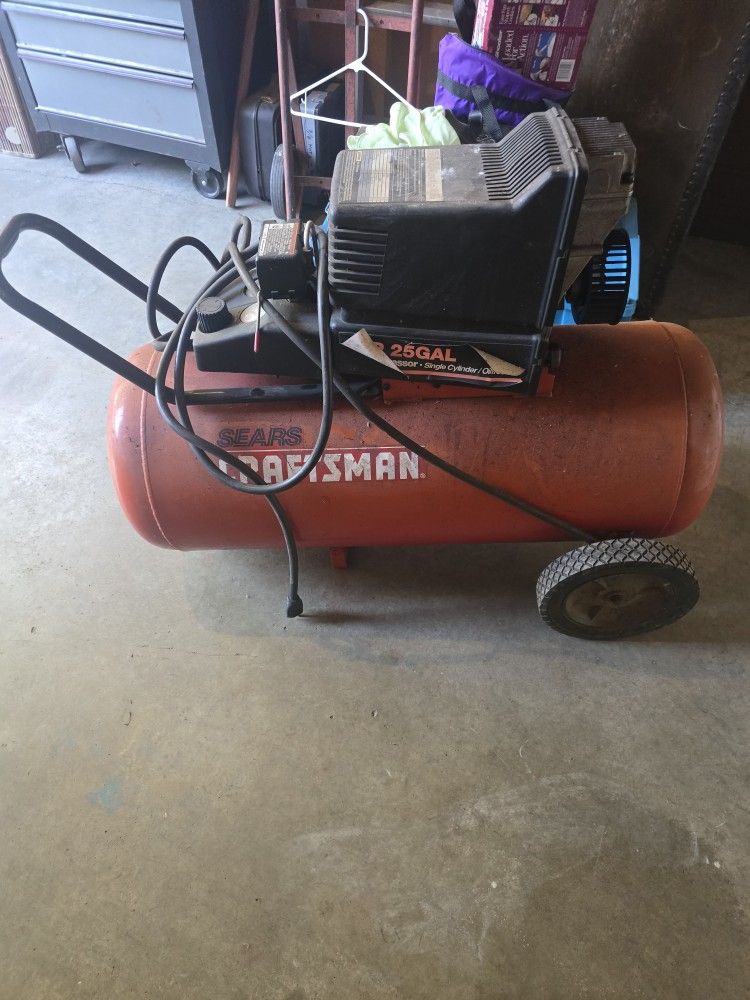 Craftsman Air Compressor 25 Gallon