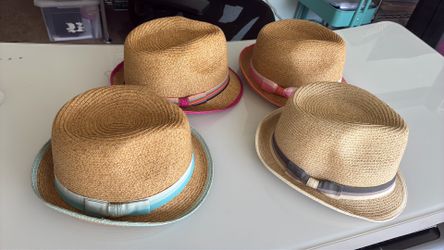 Women’s Straw Fedora Hat – Lightweight Summer Hat – Excellent Condition