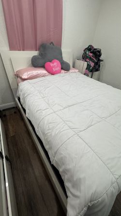 Bed Sale / cama Queen
