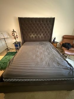 Luxury vintage queen size bed with mattress