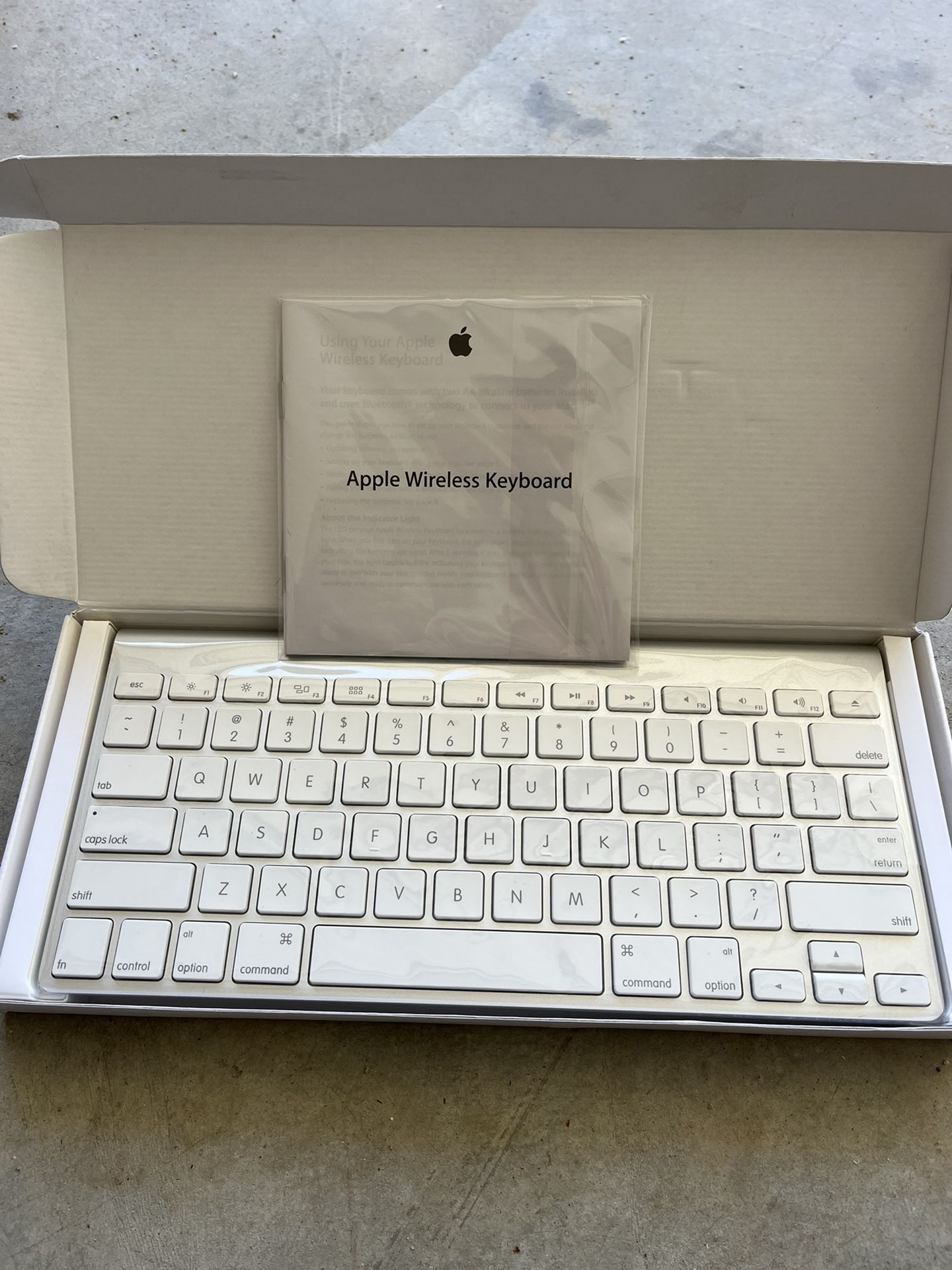 Apple Wireless Keyboard