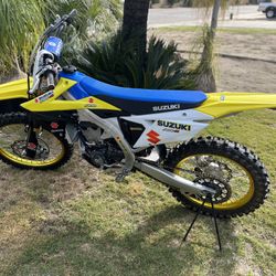 2018 Suzuki Dirt Bike 