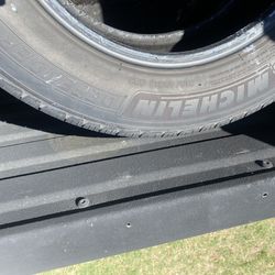 Toyota Camry Le Tires