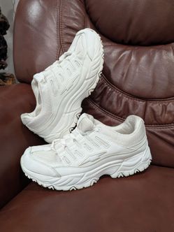 Avia Elevate Sneaker Women's White Low Top Lace Up Athletic Shoes 9.5 Women's