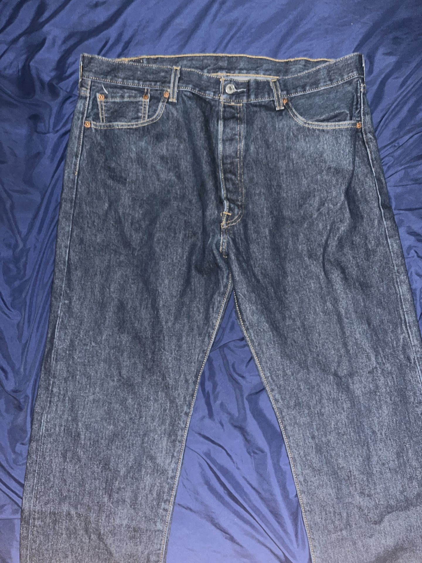 $30 Navy 501s Levi Jeans Size 40x32