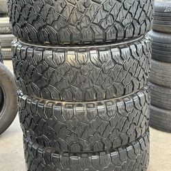 35x12.50r17