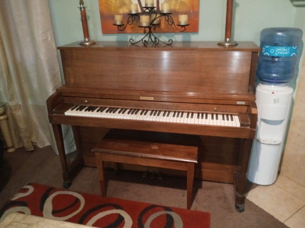 Antique Baldwin Hamilton Upright Piano Works Good Only Need Tuning