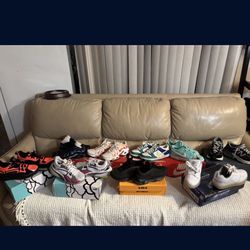 Nike Sneakers Size 4