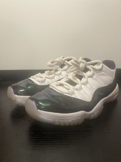 SIZE 8 MEN - Nike Air Jordan 11 Retro Low Emerald Black White