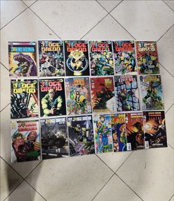 Eagle DC Judge Dredd Comic Lot of 22 VF/NM Includes French Variants