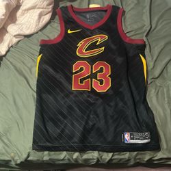 Lebron Statement Edition Swingman Jersey