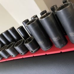 18pc. 3/8 CornWell, bluePOWER. Socket Set, 6 Point.