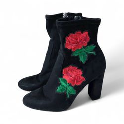 Steve Madden Suede Black Boots With Rose