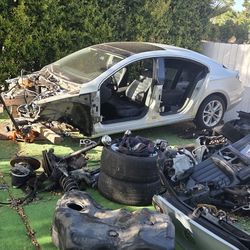 2010 VW CC For parts