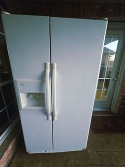 White Side-by-Side Refrigerator with Ice Dispenser