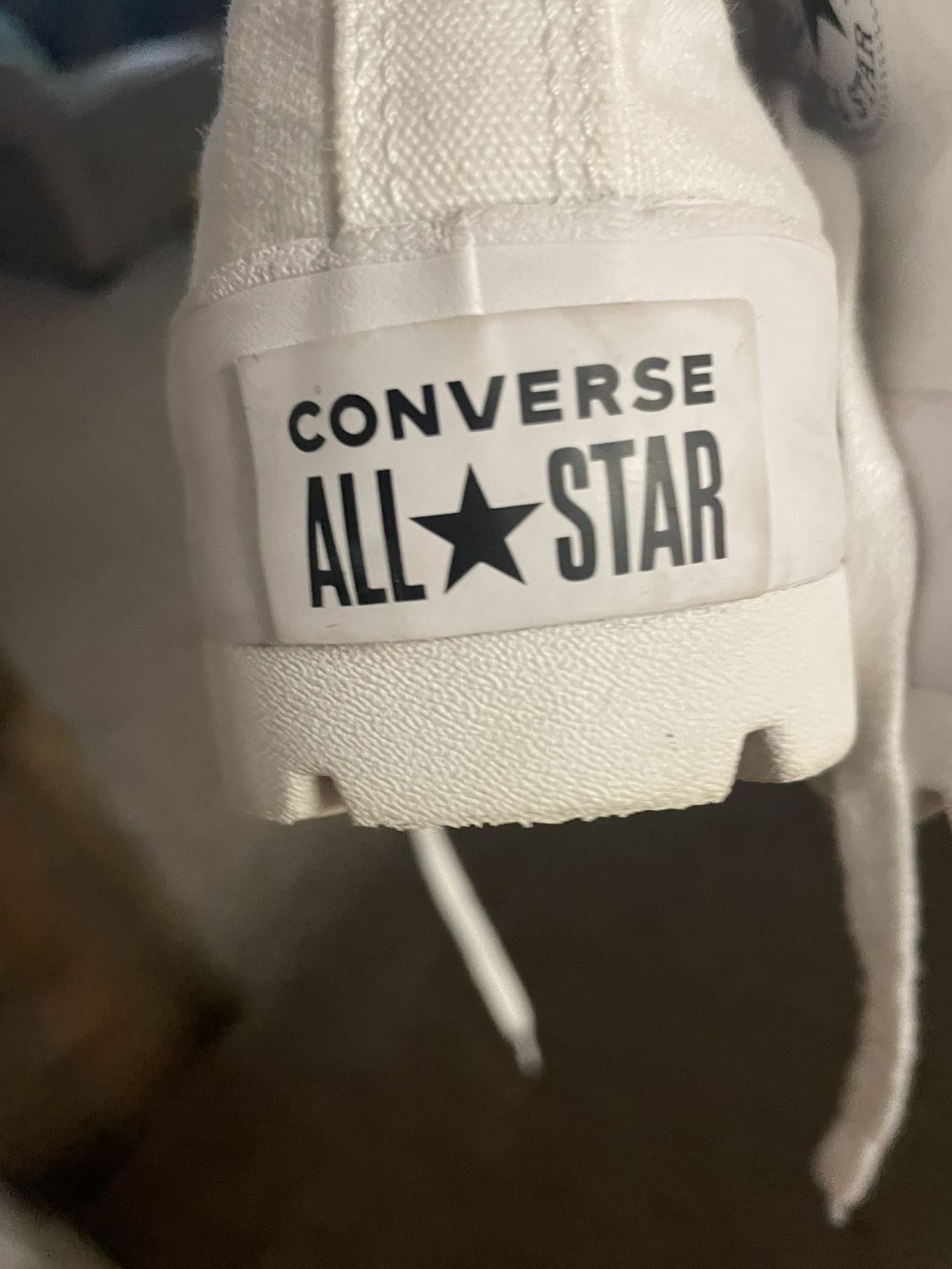 7.5 W Chunk Taylor Converse