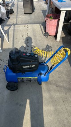 Kobalt 8 gallons air compressor very good condition
