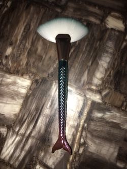 Mermaid Brush