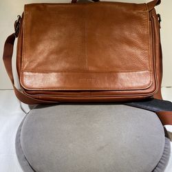 Kennith Cole Reaction All Leather Shoulder Briefcase