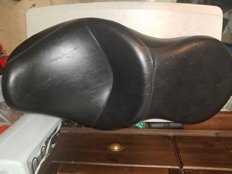 Harley Davidson Dyna Seat