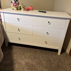 White 6 Drawer Dresser 