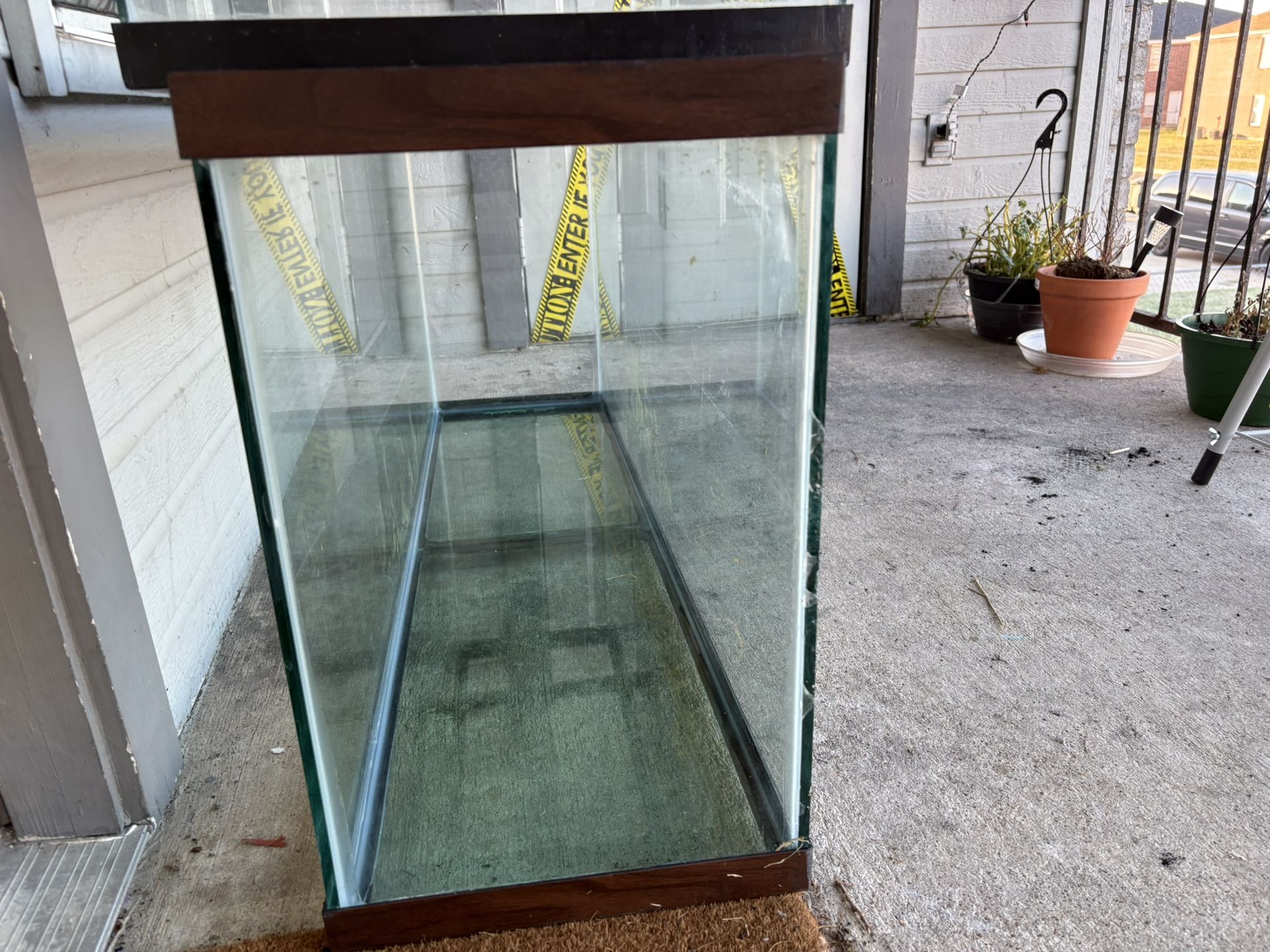 50 Gallon Tank And Stand