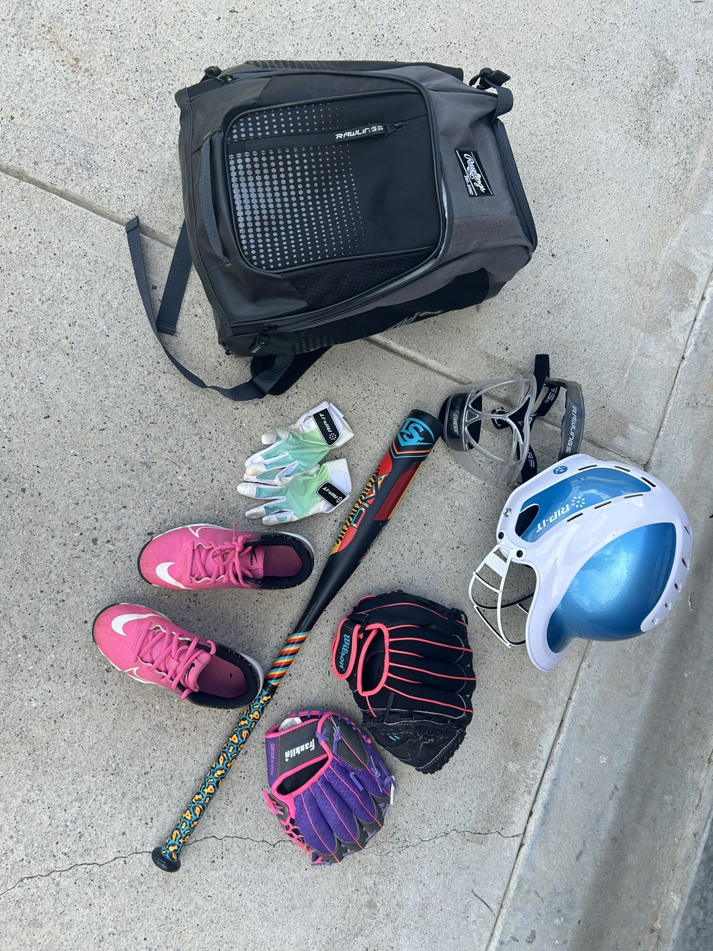 Girls Softball Equipment 