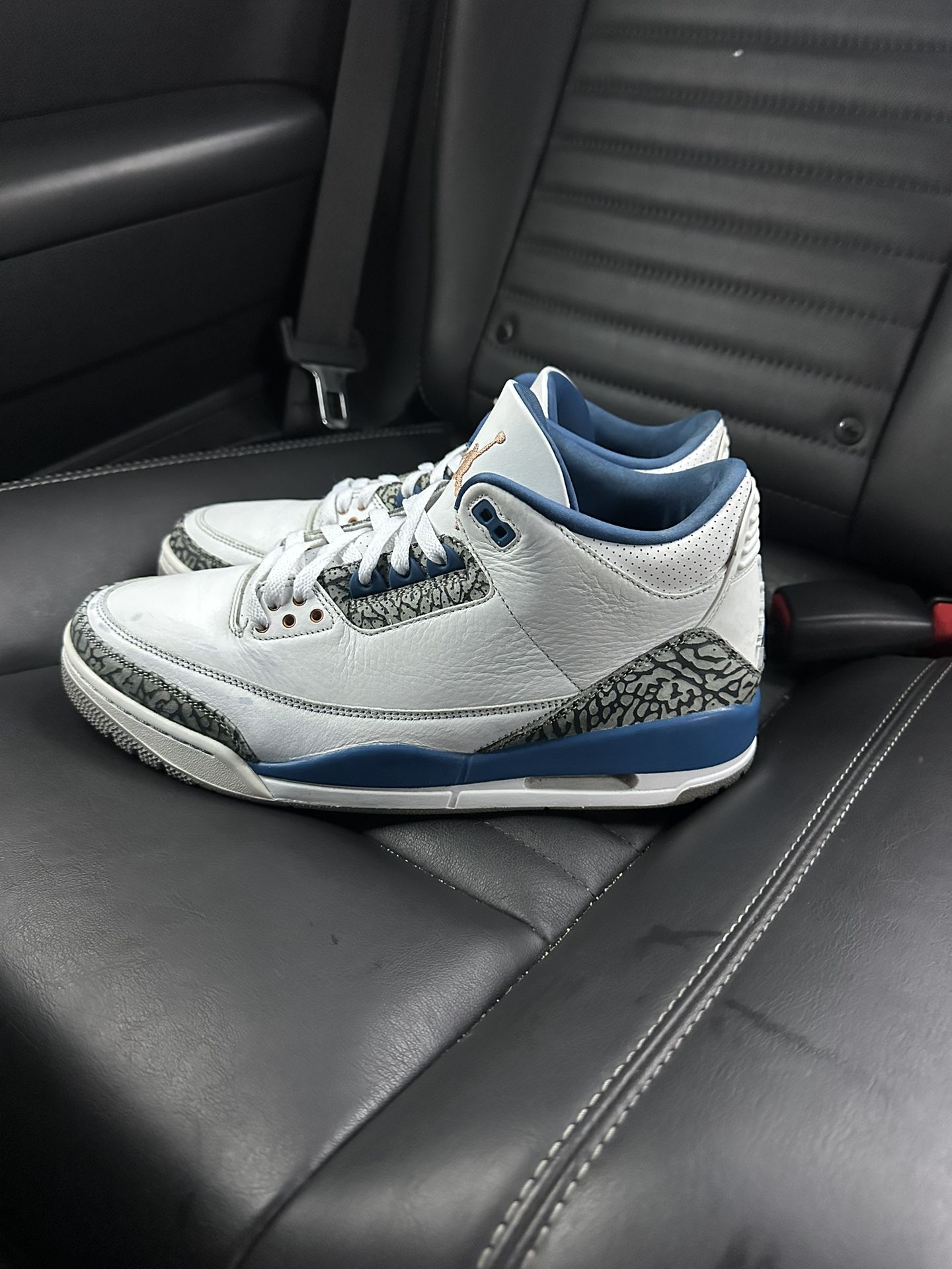 Jordan Wizards Size 11.5