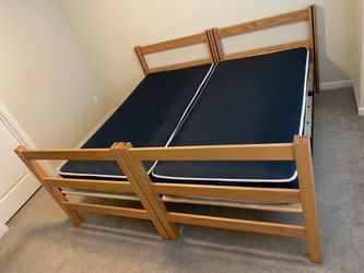 Solid Twin Oak Beds