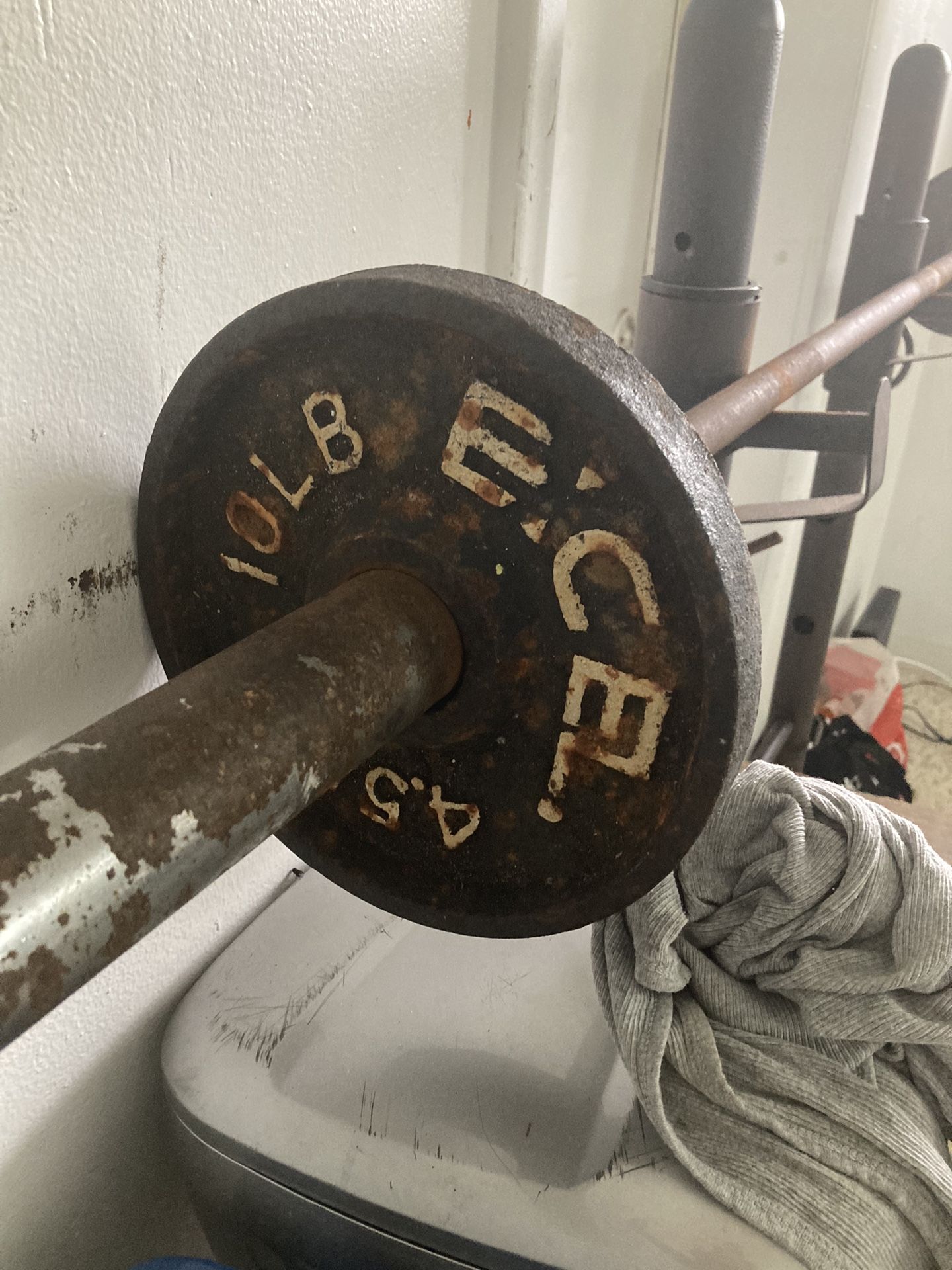 10LB IRON WEIGHT PLATES