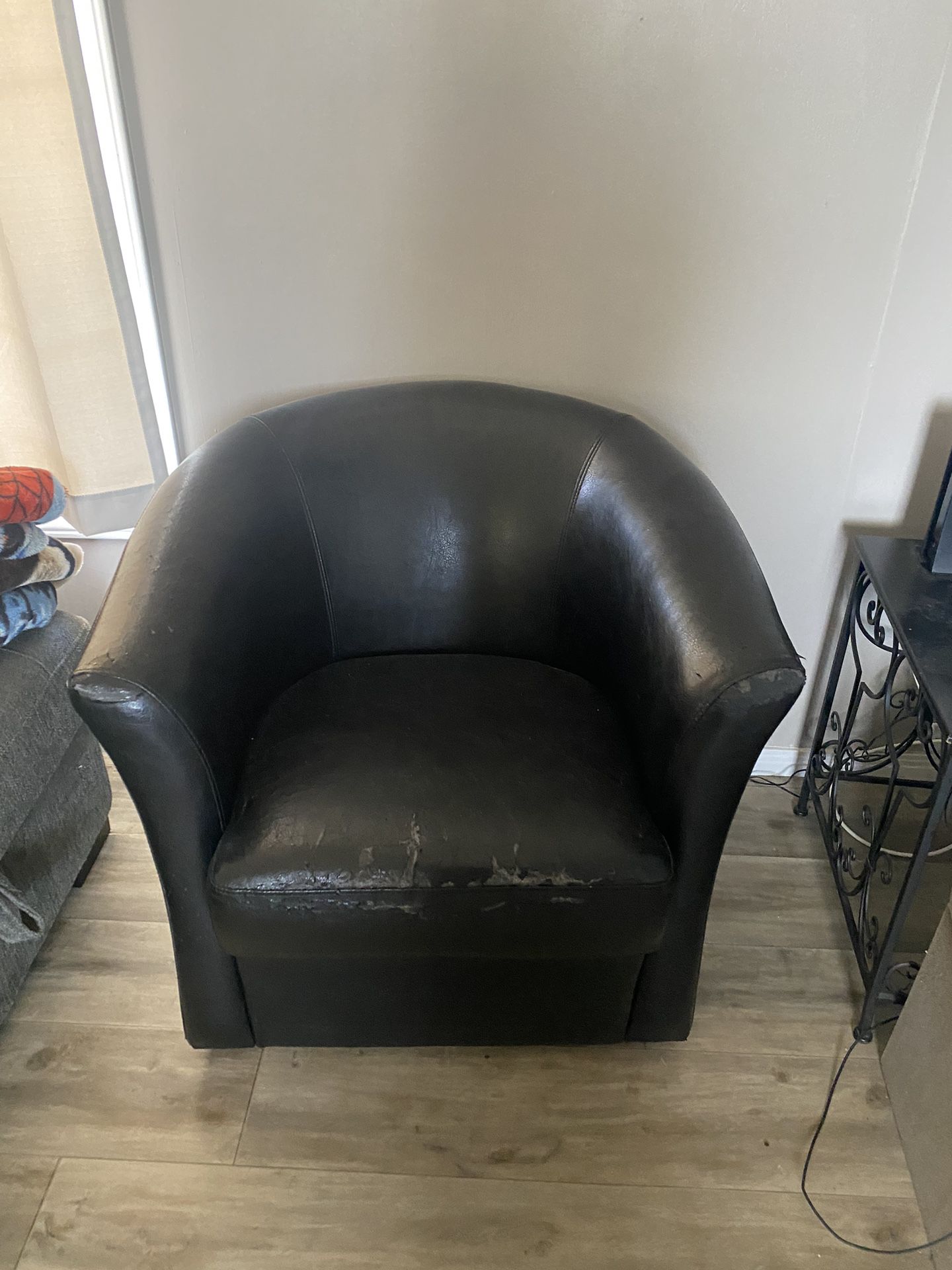 Chair/ Sofa