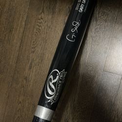 Yankees' rising star Gary Sanchez hand-signed this rawlings big stick bat
