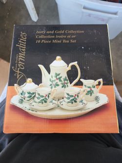 Ivory and Gold Mini Tea Set