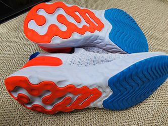 Nike 8.5 PHANTOM