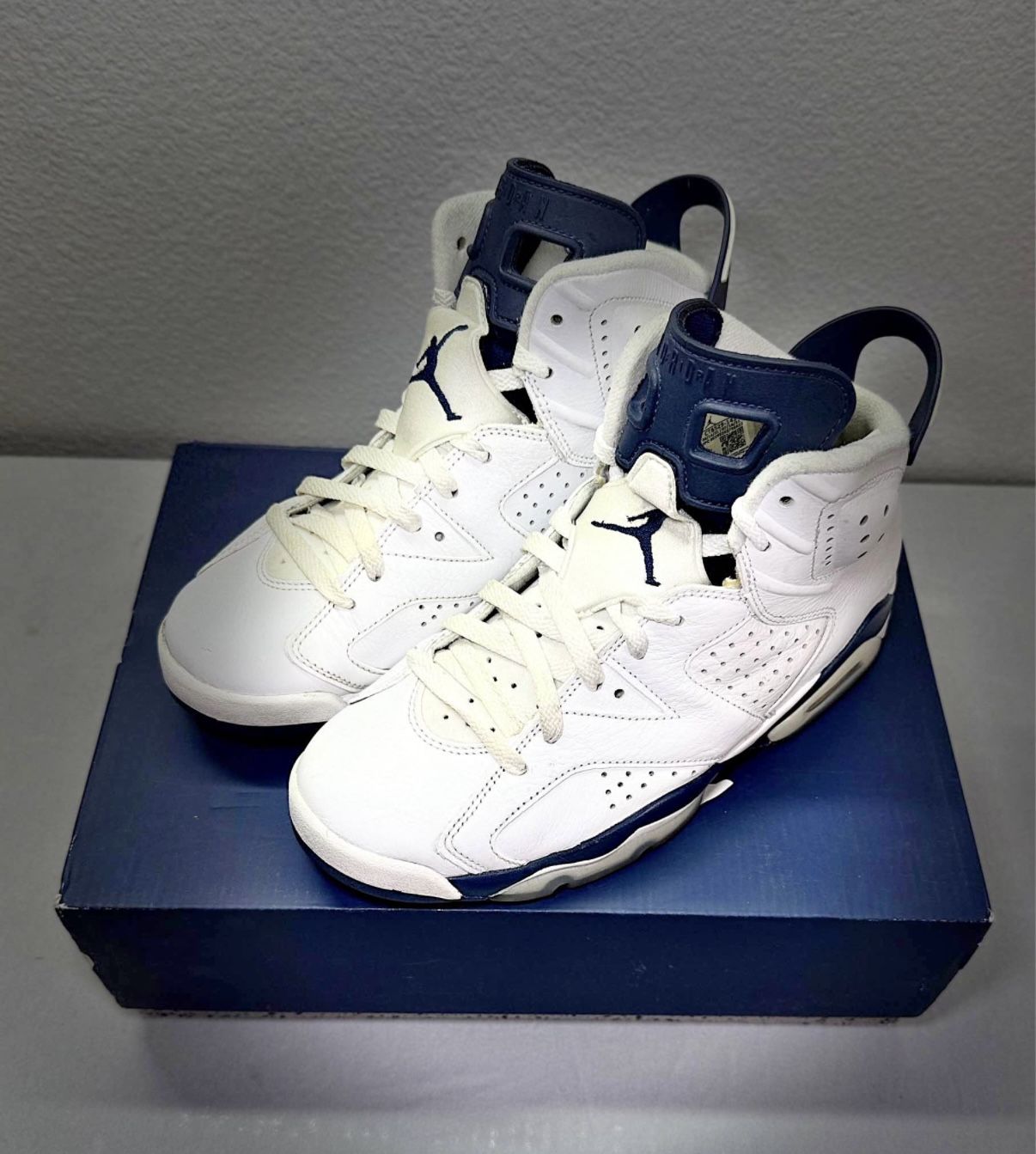 Air Jordan 6 Retro "Midnight Navy" (CT8529-141) / 2022 - Size 8.5