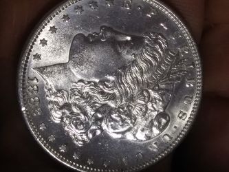 Choice GEM 1882s silver Morgan dollar