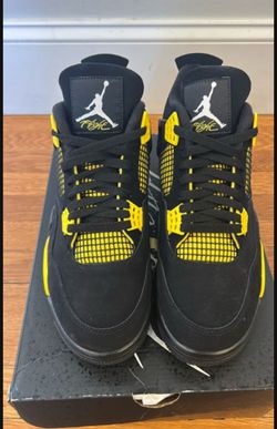 jordan 4 thunder used lightly