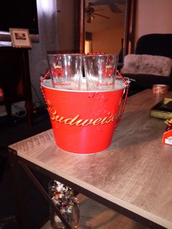 BUDWEISER ICE BUCKET WITH 4 GLASSES