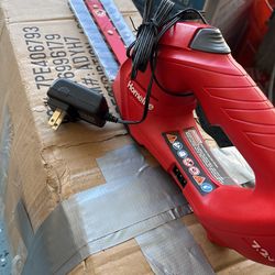 6” Rechargeable Hedge Trimmer