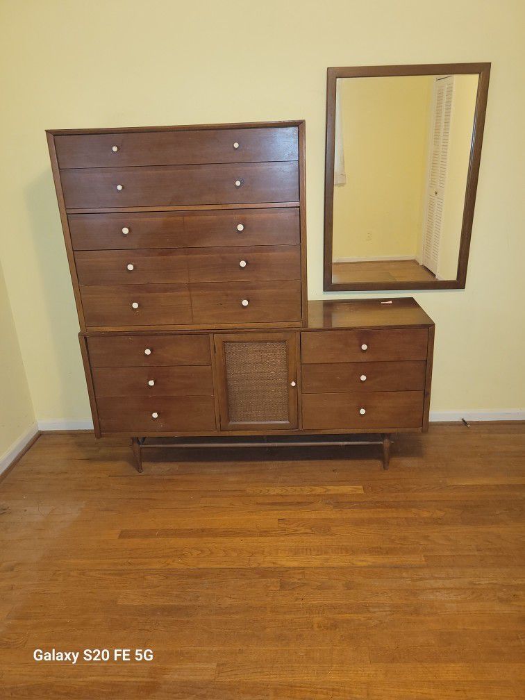 Harmony House Chest Of Drawers 